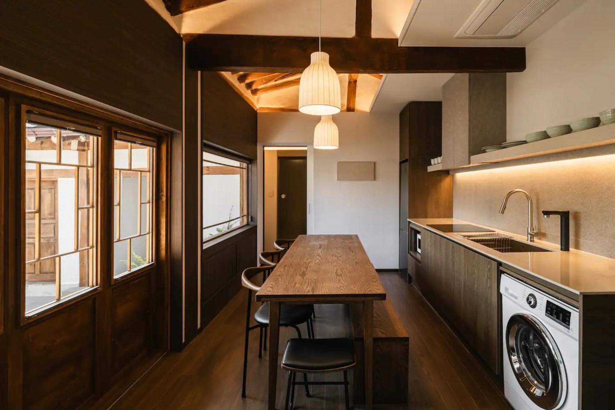 Apartment Luxury Central Apt *